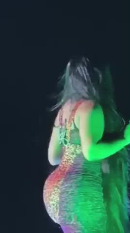 🍑