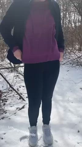 flashing milf outdoor tits gif