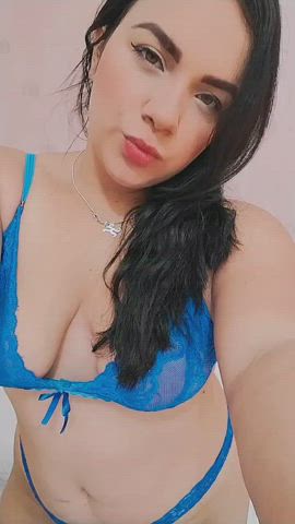 big tits camgirl colombian curvy milf nipples tits wet pussy white girl gif