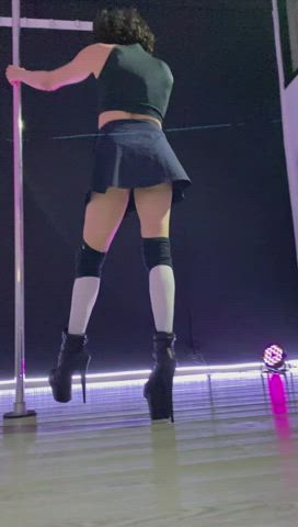 booty pole dance skirt gif