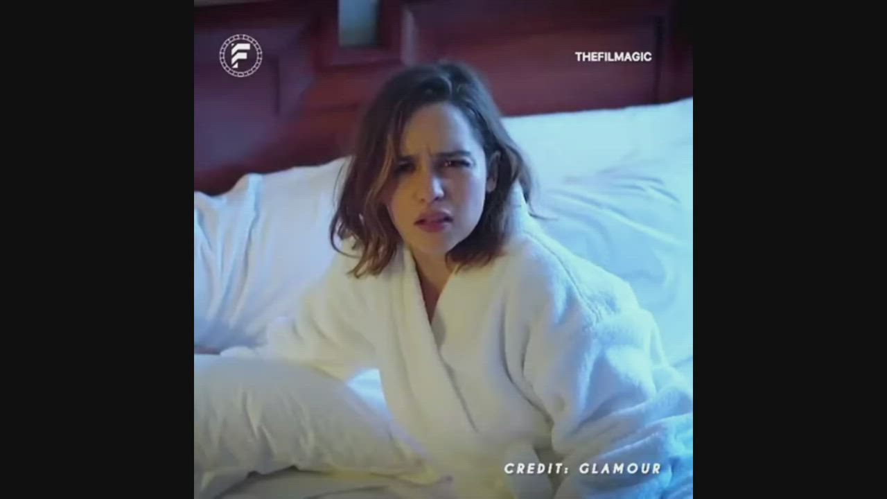 Emilia Clarke - Where's my buttplug (with sound)