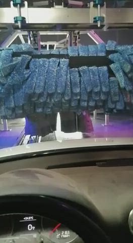 I [f]elt a little adventurous inside the car wash ??