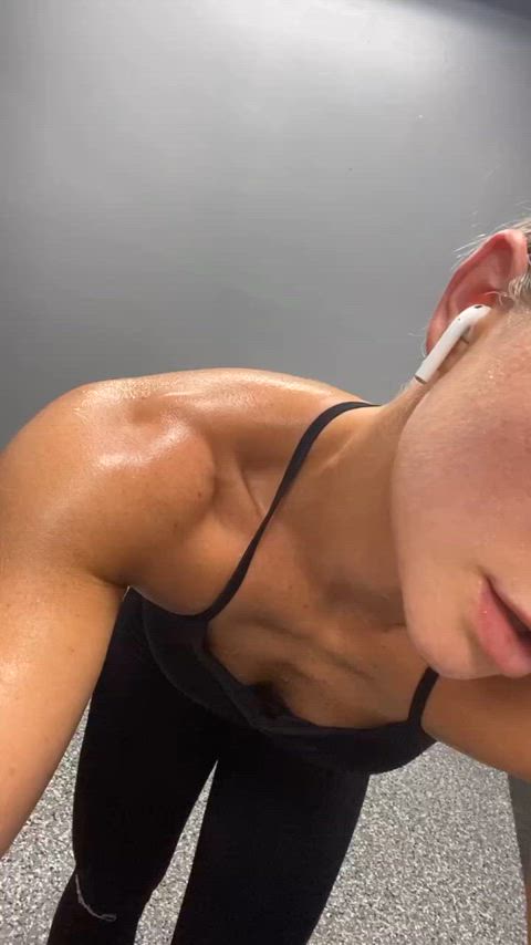 Sweaty girl I found online in the gym