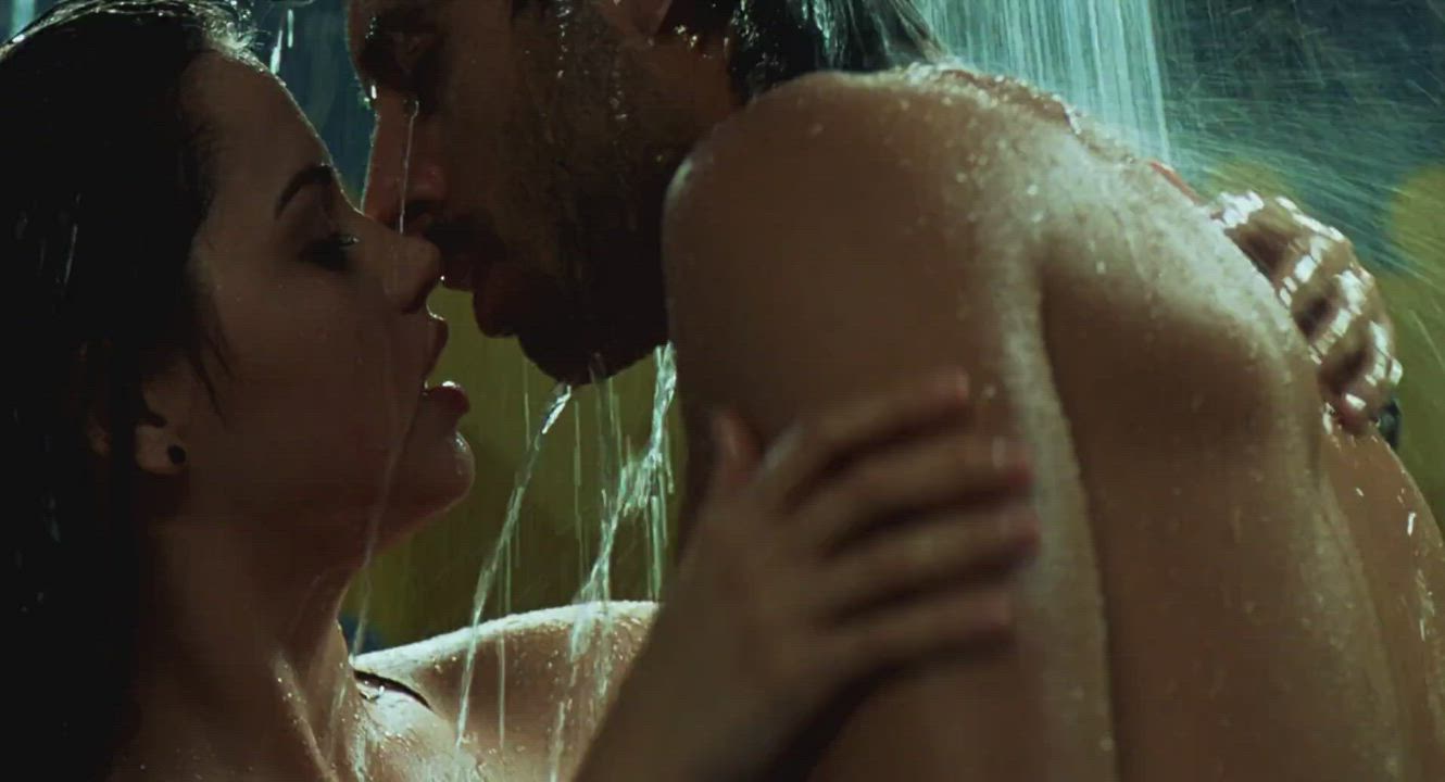 Ana de Armas gif