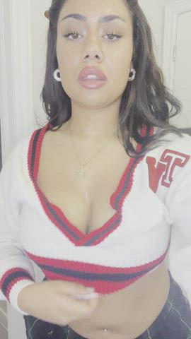 2000s porn big tits boobs bouncing tits busty chubby dress onlyfans teen gif