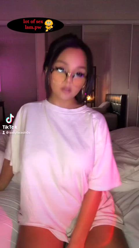ass babe big ass big tits nude pussy solo teen tiktok tits gif