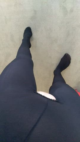 Who likes tights with the hole? ;) It gives great access to everything!
