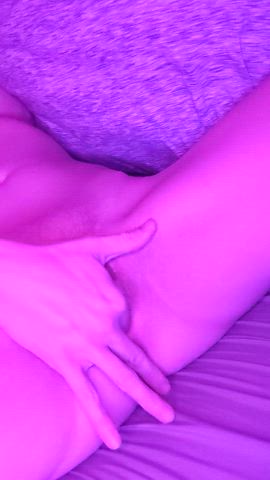 Fingering Pussy Solo gif