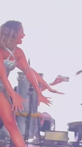 Anitta Ass Dancing Twerking gif