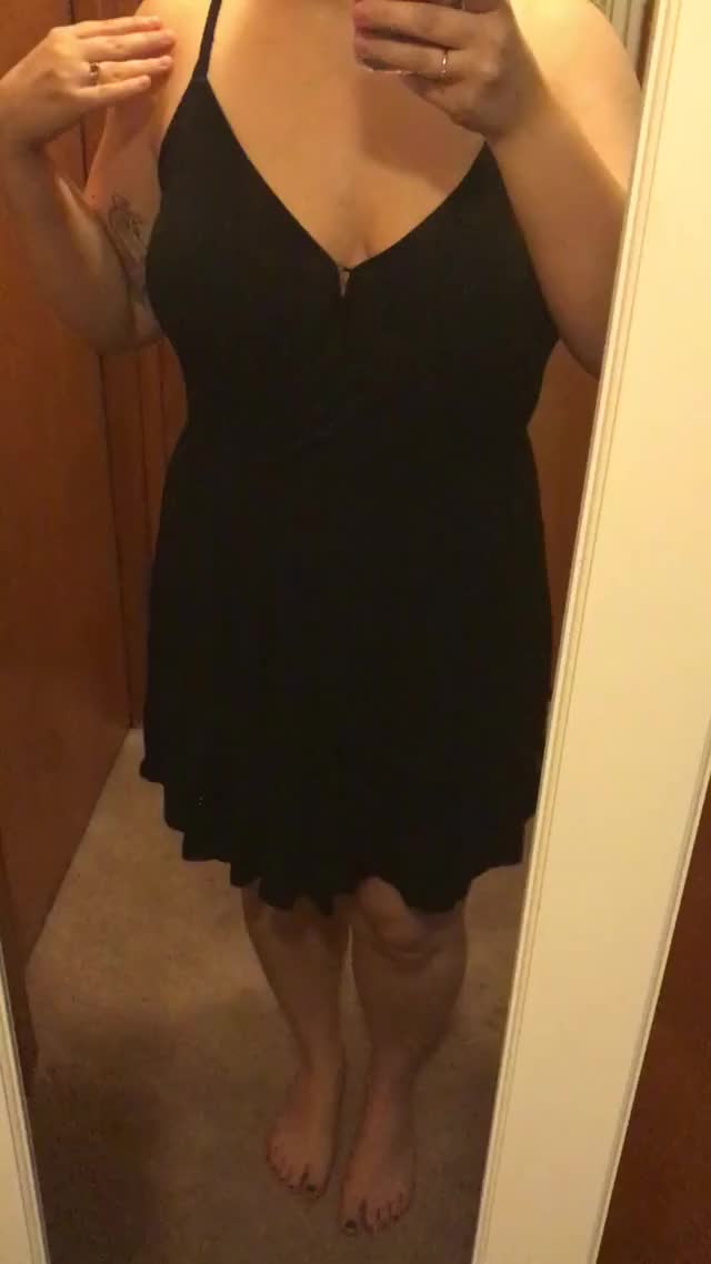 I think this is a good dress to go braless in