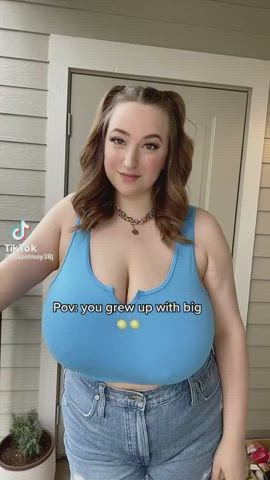 Big Tits Cleavage Huge Tits gif