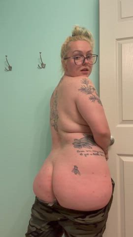 ass big ass blonde booty curvy onlyfans strip tease thick white girl gif