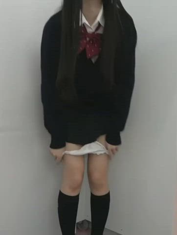 20 years old japanese schoolgirl teen gif