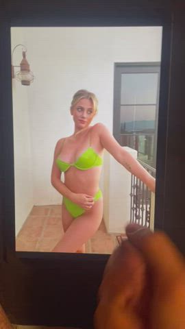 Celeb cumtribute #2 (Lili Reinheart)