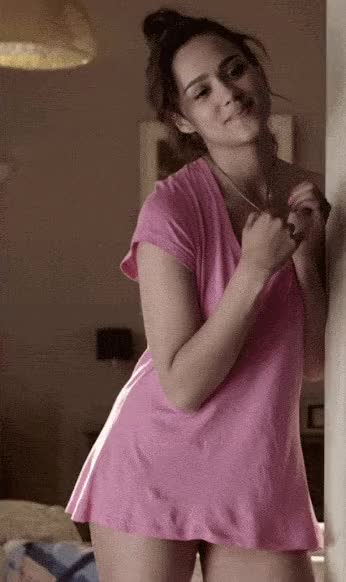 Nathalie Emmanuel gif