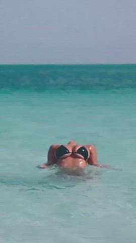 beach bikini blonde gif