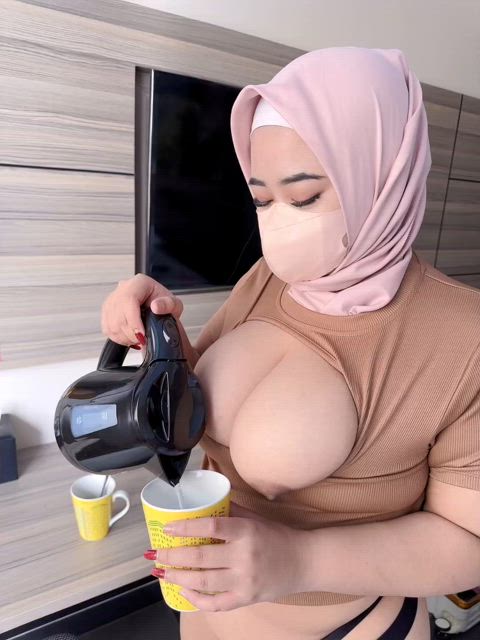 asian hijab homemade teen tits busty-asians just-boobs tik-tok twerking gif