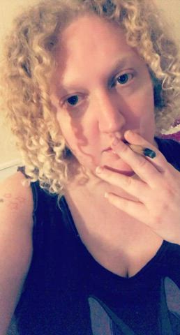 bbw curly hair smoking gif