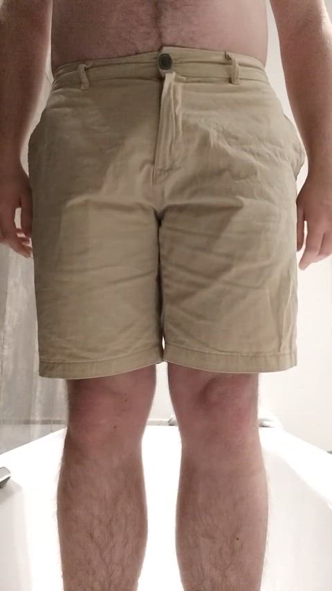 Flooded shorts