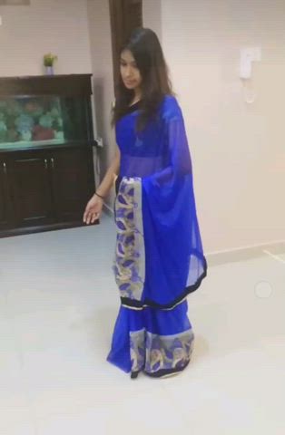 Bollywood Desi Homemade Indian Malaysian Saree Tamil Teen Teens gif
