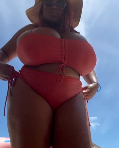 amateur big tits boobs ebony huge tits maserati xxx natural tits tits gif