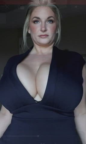 amateur big tits blonde boobs hotwife huge tits natural tits onlyfans tits wife gif