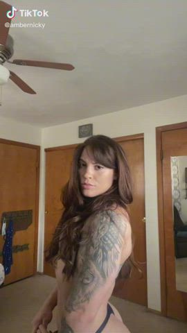 abs bodybuilder brunette fitness muscles muscular girl tattoo tiktok gif