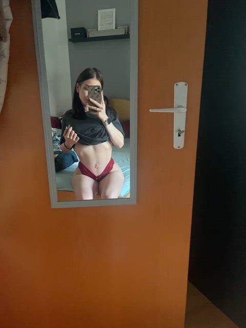 Been working on my tummy a lot lately [GIF]
