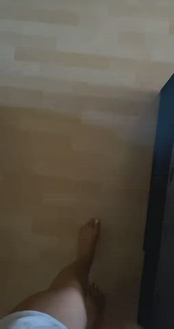 18 Years Old Cute Feet Feet Fetish Legs Petite Schoolgirl Teen Toes gif