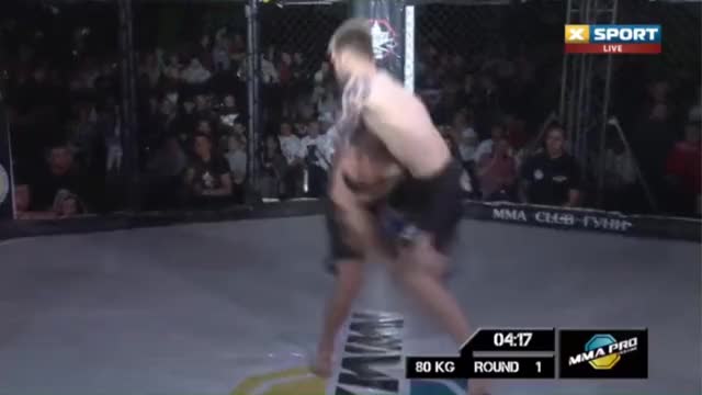 MMAPK17: Fight #4 - NICE CHOKE!