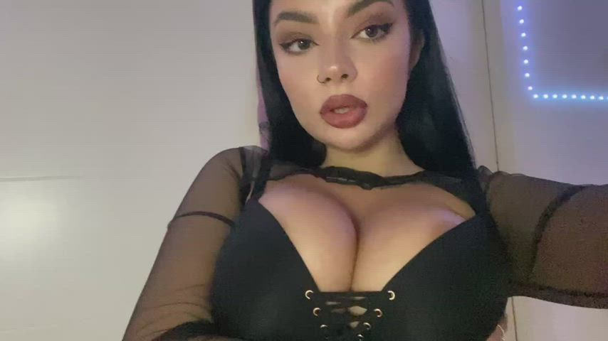 Heard goth gf with big boobs is what you looking for