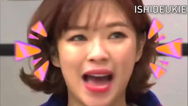 Jeongyeon Moments I think about alot