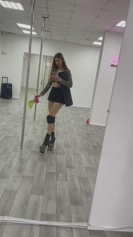 how are u like my heels)