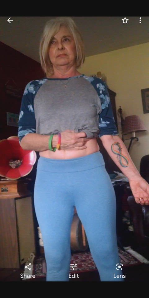 leggings milf mature wife gif