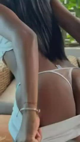 ass booty milf onlyfans gif