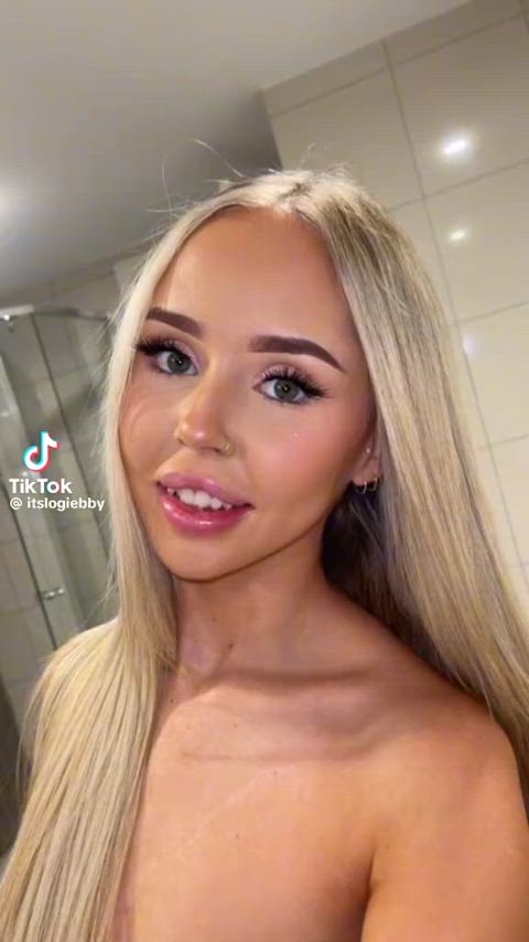 ItsLogieBaby - More tiktok flashing videos on my TT likes