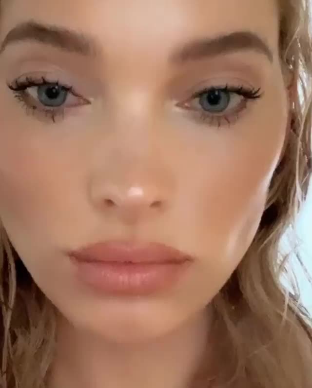 Elsa Hosk