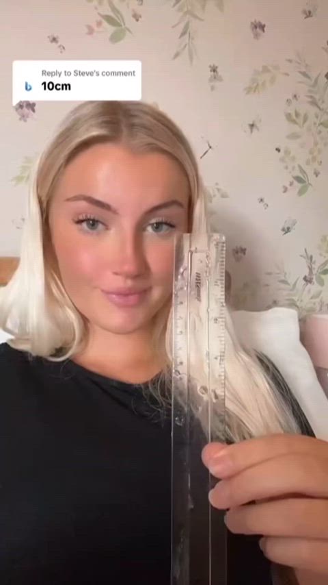 blowjob cute horny innocent sucking tease teasing tiktok tribute r/tributeme gif