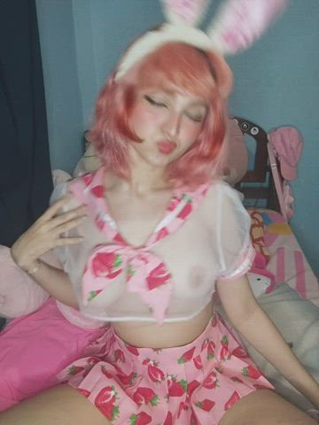 Would you come with me on a dinner date? I'll show you my boobs! (つ✧ω✧)つ