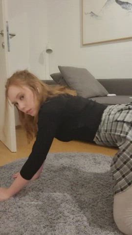 ass big ass knee high socks pussy redhead skirt tight pussy twerking upskirt gif