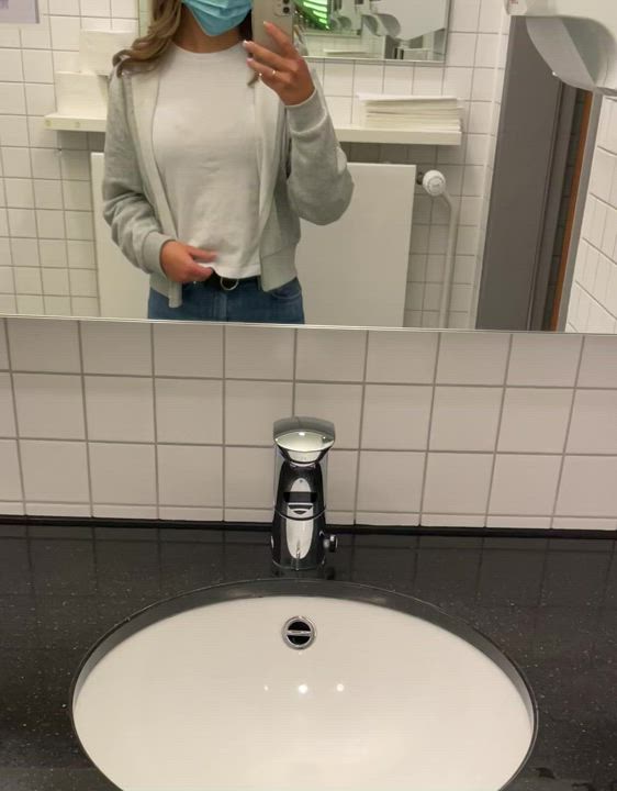 Just a naughty college girl who‘d like to be fucked in the restroom?