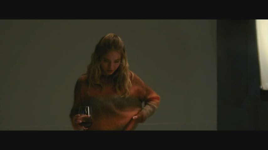 Big Tits Pawg Sydney Sweeney gif