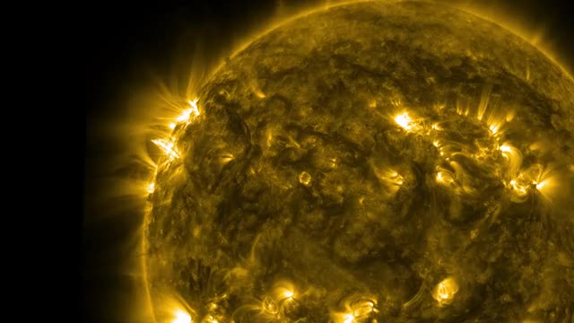 Solar eruption time lapse