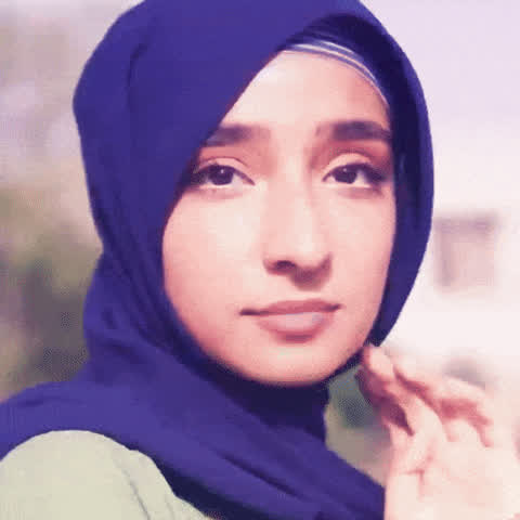 Cute Hijab Hypnosis gif