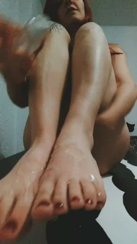 Eternal love for slippery toes and soles