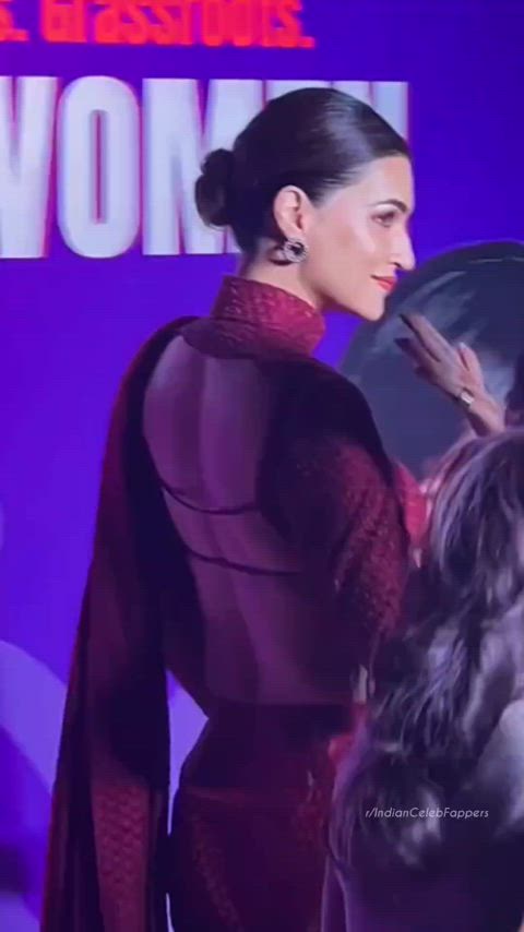 Kriti Sanon in a sexy backless saree