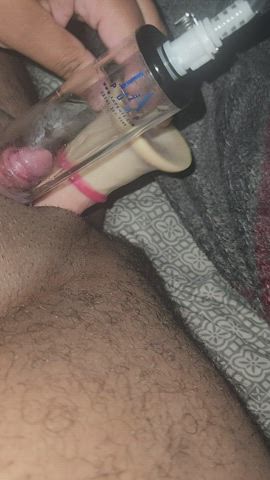 fucked myself while pumping