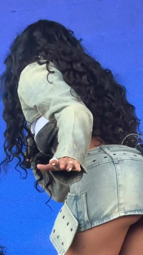 ass big ass brazilian celebrity sexy upskirt gif