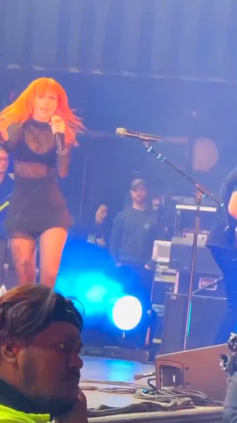 babe dancing redhead gif