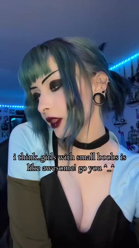 amateur ass big tits boobs cute goth homemade onlyfans tits gif